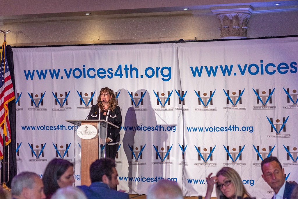 Rabbi Deborah Bravo, recipient of the 2nd Annual Rabbi Mark Golub Person of the Year Award